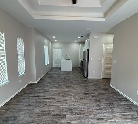 4th image of 1229 Country Club Dr #3