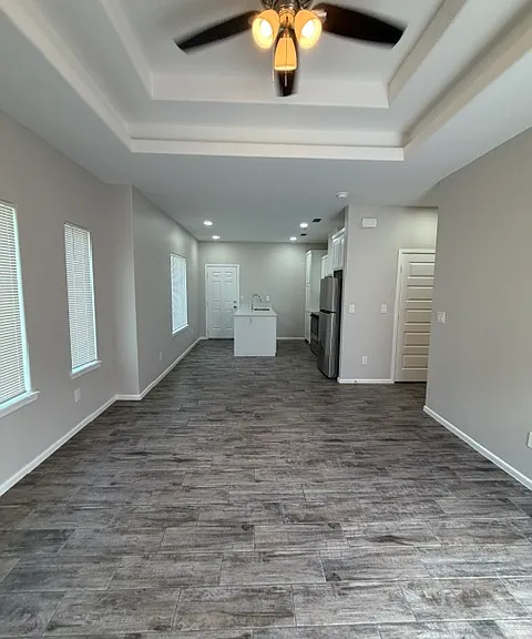 1229 Country Club Dr #3 — Photo 3