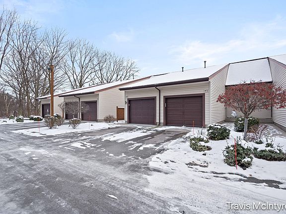 2nd image of 3472 Golfside Dr #158