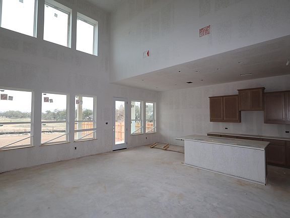3rd image of 340 Big Banyan Dr