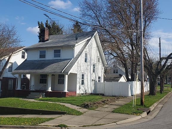 2nd image of 652 Lakemont Ave