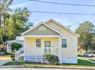 217 N 10th St, Wilmington, NC 28401