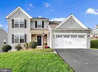3950 Archer Ln, Columbia, PA 17512