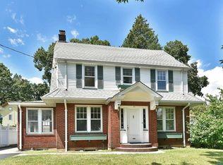 20 Courrier Pl, Rutherford, NJ 07070