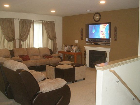 2nd image of 206 Junction Blvd