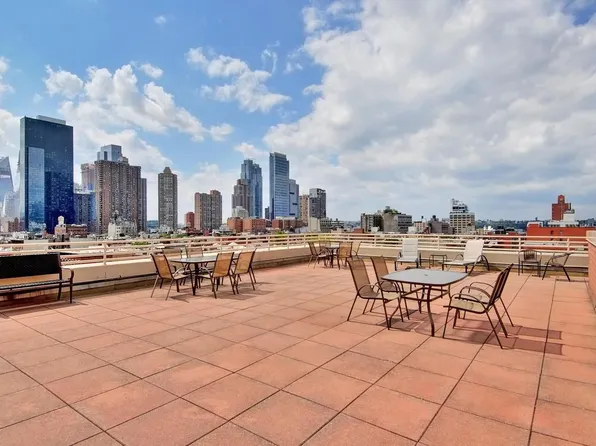 393 West 49th Street 6G image 9 of 10