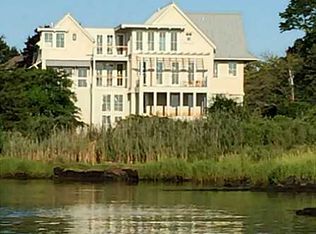 111 Avondale Rd, Westerly, RI 02891