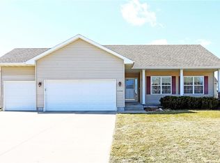 1130 Cedar Dr, Polk City, IA 50226