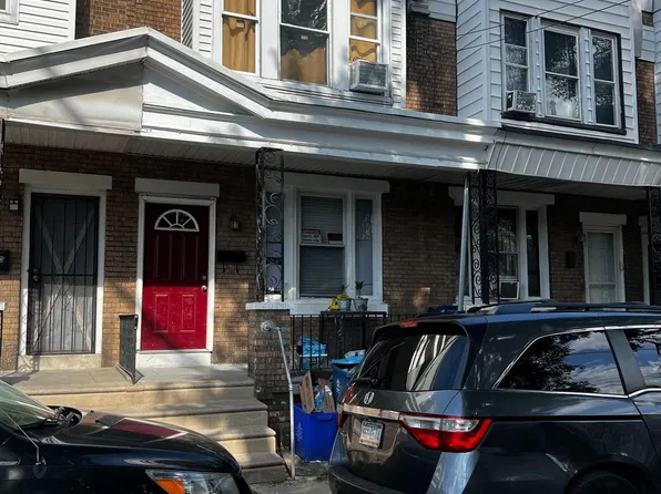 2079 Granite St, Philadelphia, PA 19124