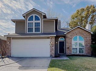 5304 Manhassett Dr, Arlington, TX 76018