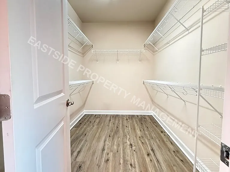 2373 Rainy Lake St — Photo 19