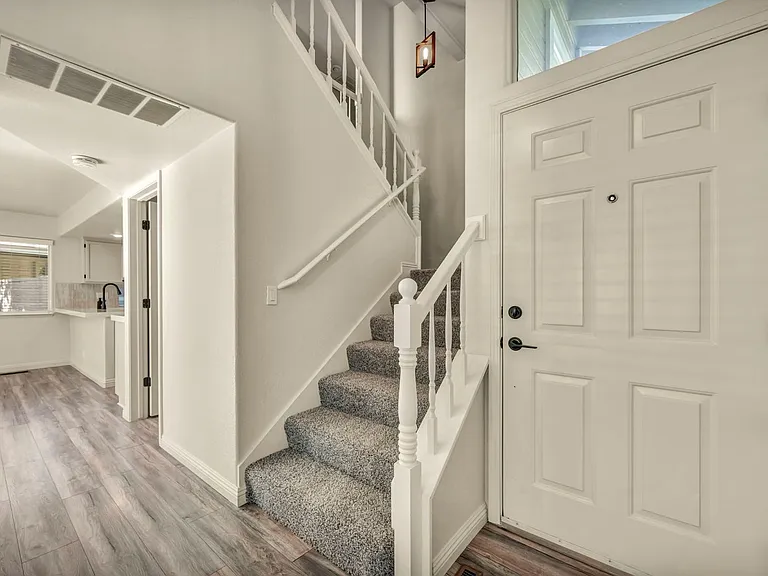 7554 Wheeldale Cir — Photo 13