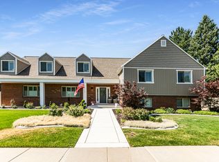 2148 E Pinecrest Ln S, Sandy, UT 84092