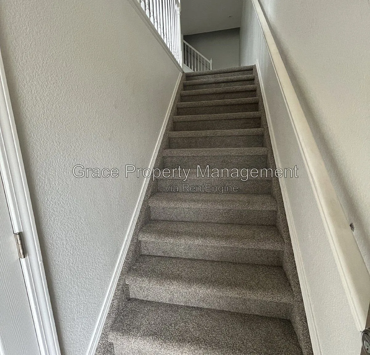 2 bed, 2.0 bath, 1292 sqft, $1,945 — Photo 2