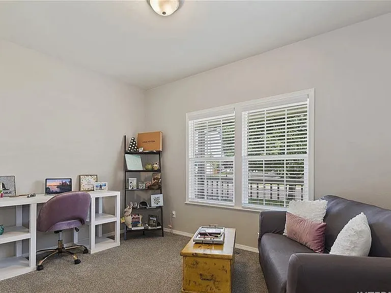 1845 E Griffon St — Photo 17