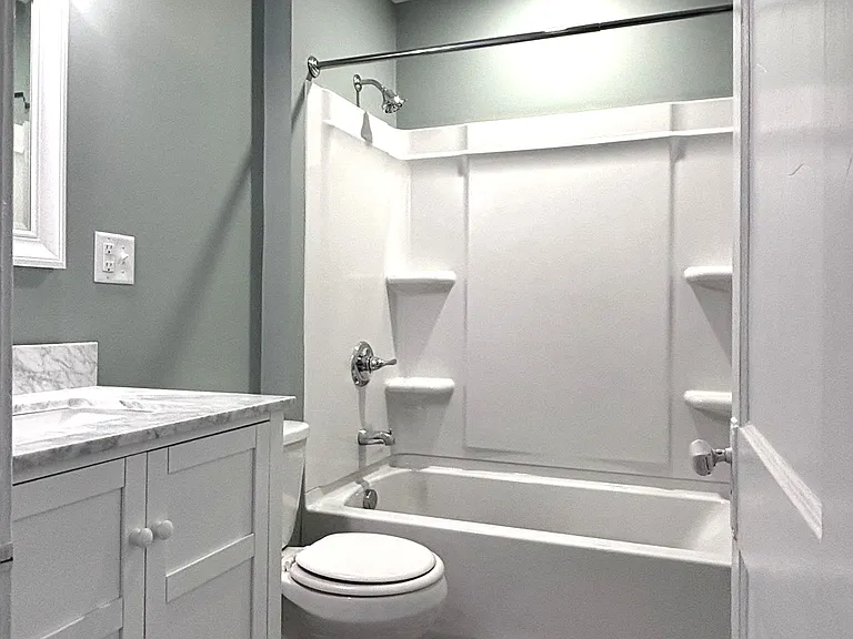 4030 Burwood Ave #2 — Photo 8