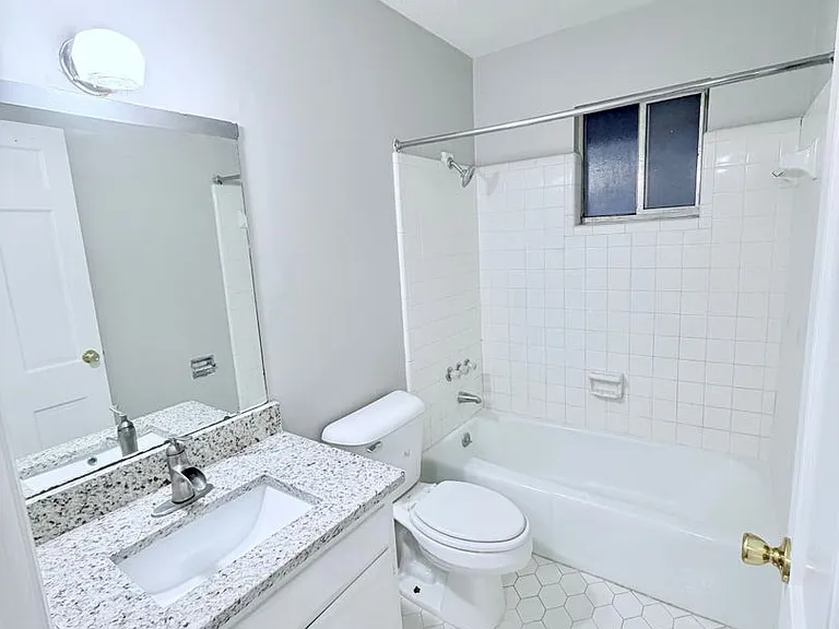 3328 Pinewood Ave — Photo 24