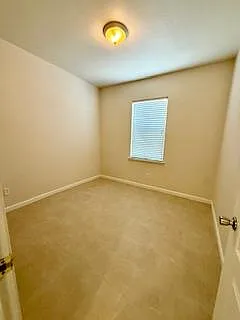 56 W Bohemia Ln — Photo 14