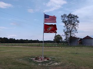 1103 Peachtree Rd, Nicholls, GA 31554