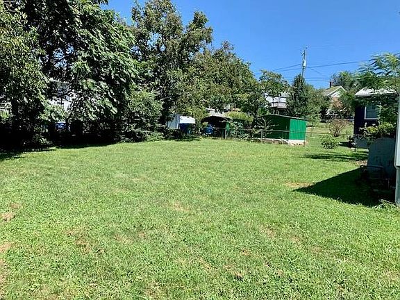 3rd image of 946 Morgan Ave SE