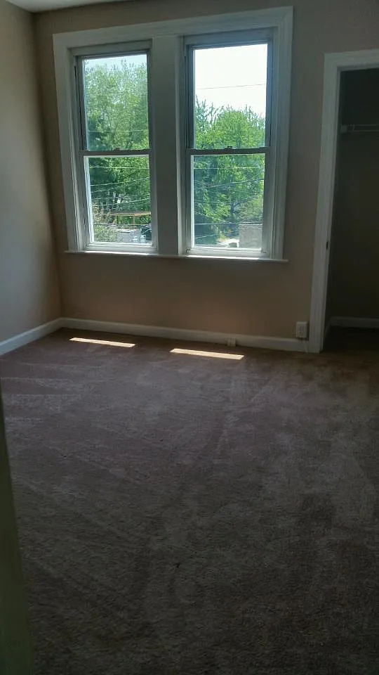 3 bed, 1470 sqft, $1,925 — Photo 4