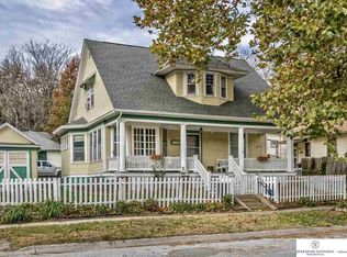 1120 N 34th St, Omaha, NE 68131