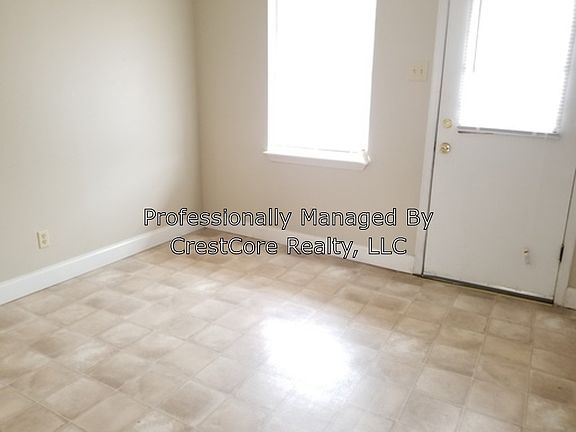 4th image of 2105 Saint John Ave APT C6
