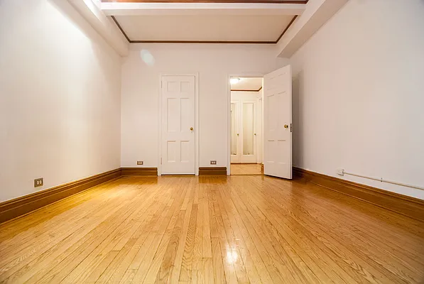 Rented by WAM Partners - William Moses Co. | media 24