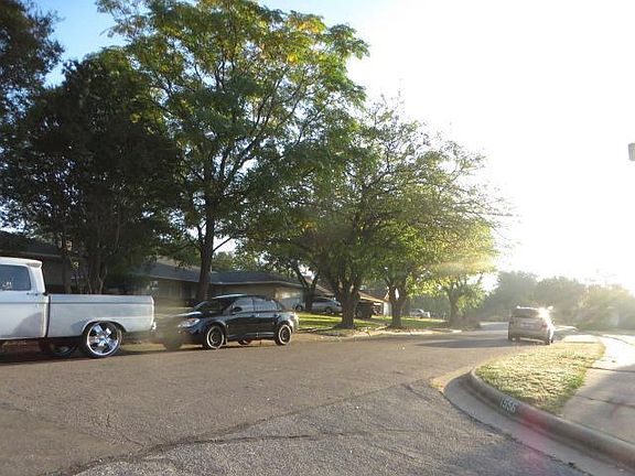 5th image of 414 Wesley Ln