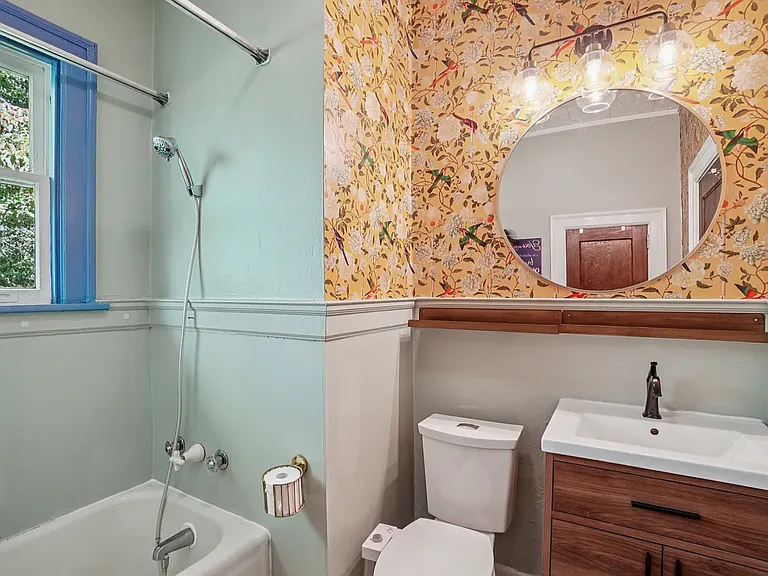 31A Oakwood St — Photo 14