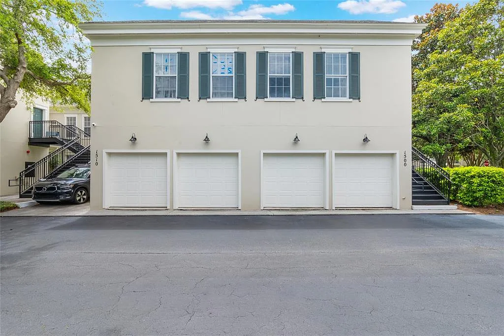 Studio, 1.0 bath, 628 sqft, $1,650 — Photo 1