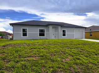 2705 23rd St SW, Lehigh Acres, FL 33976