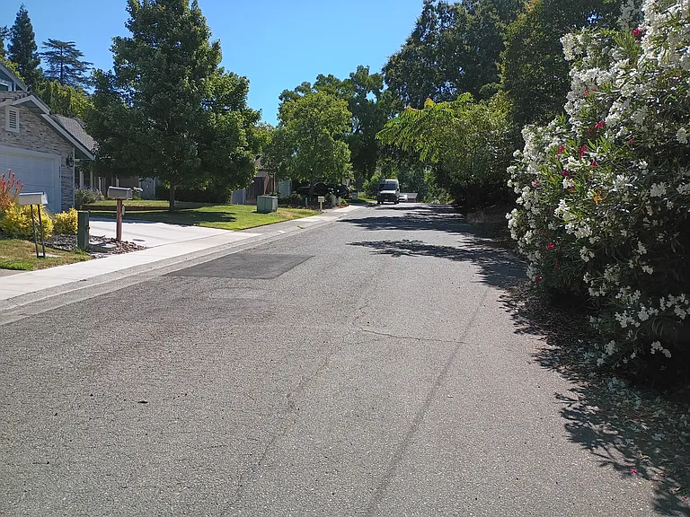 8071 Livorna Way — Photo 37