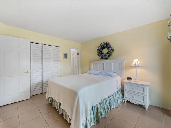 2929 SE Ocean Boulevard #144-1, Stuart, FL 34996