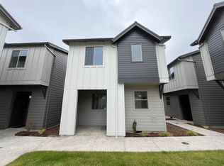 14326 SE Ridgecrest Rd #3, Happy Valley, OR 97086