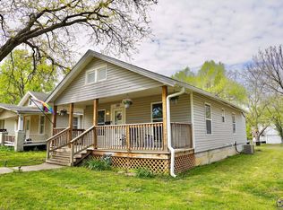 1215 SW Woodward Ave, Topeka, KS 66604