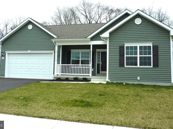 149 Villa Dr, Clayton, DE 19938