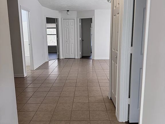 4th image of 8016 Lowndes St