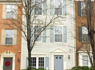 2069 Stargrass Ct, Woodbridge, VA 22192