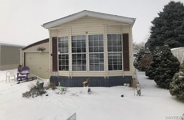 2nd image of 38 Alsace St