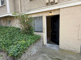 625 Summit Ave E APT 1, Seattle, WA 98102