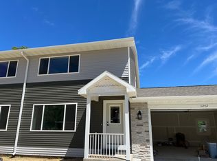 1244 Salem Dr, Edgerton, WI 53534
