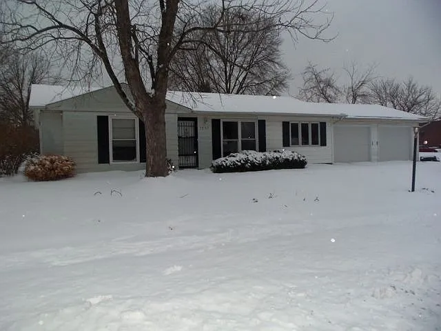 5903 N Frostwood Pkwy photo 1