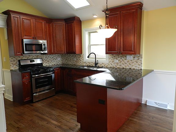5th image of 7746 Menard Ave