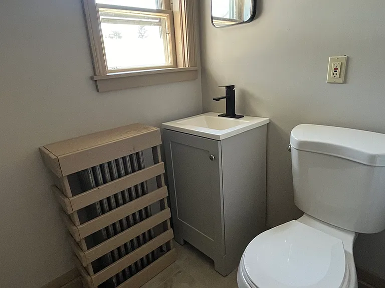 217 Central St #B — Photo 6