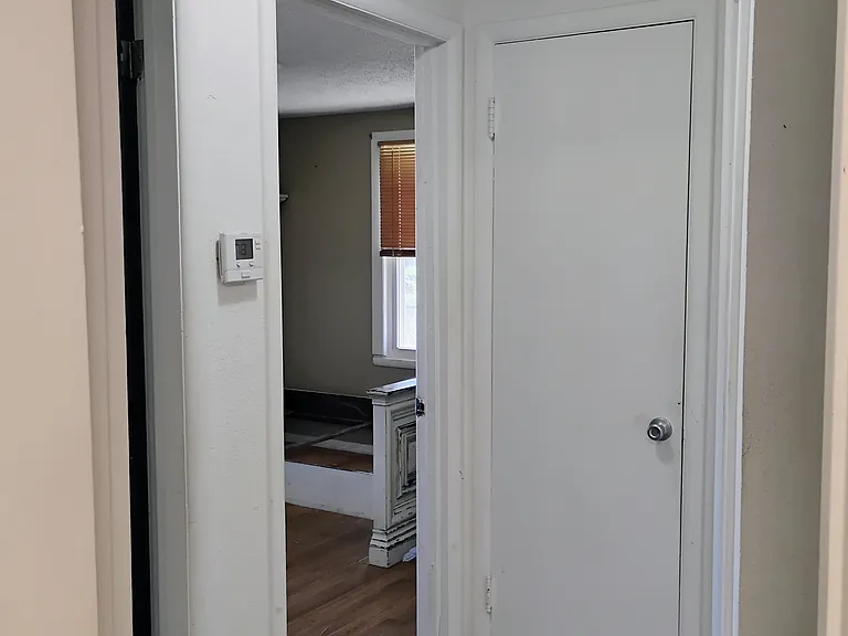 2309 SW 48th St — Photo 12