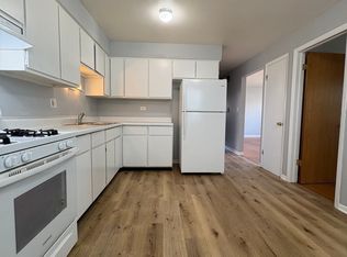 8827 Grand Ave #4E, River Grove, IL 60171