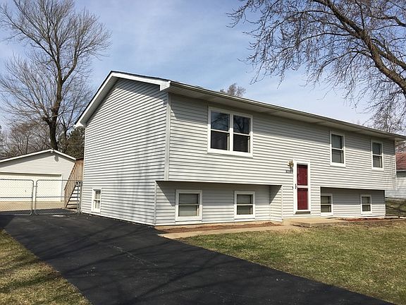 2nd image of 38338 N Wilson Ave