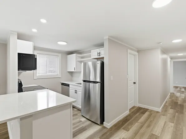 Dewitt View Apartments