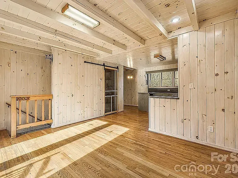 201 Roland Hills Rd #201 — Photo 2